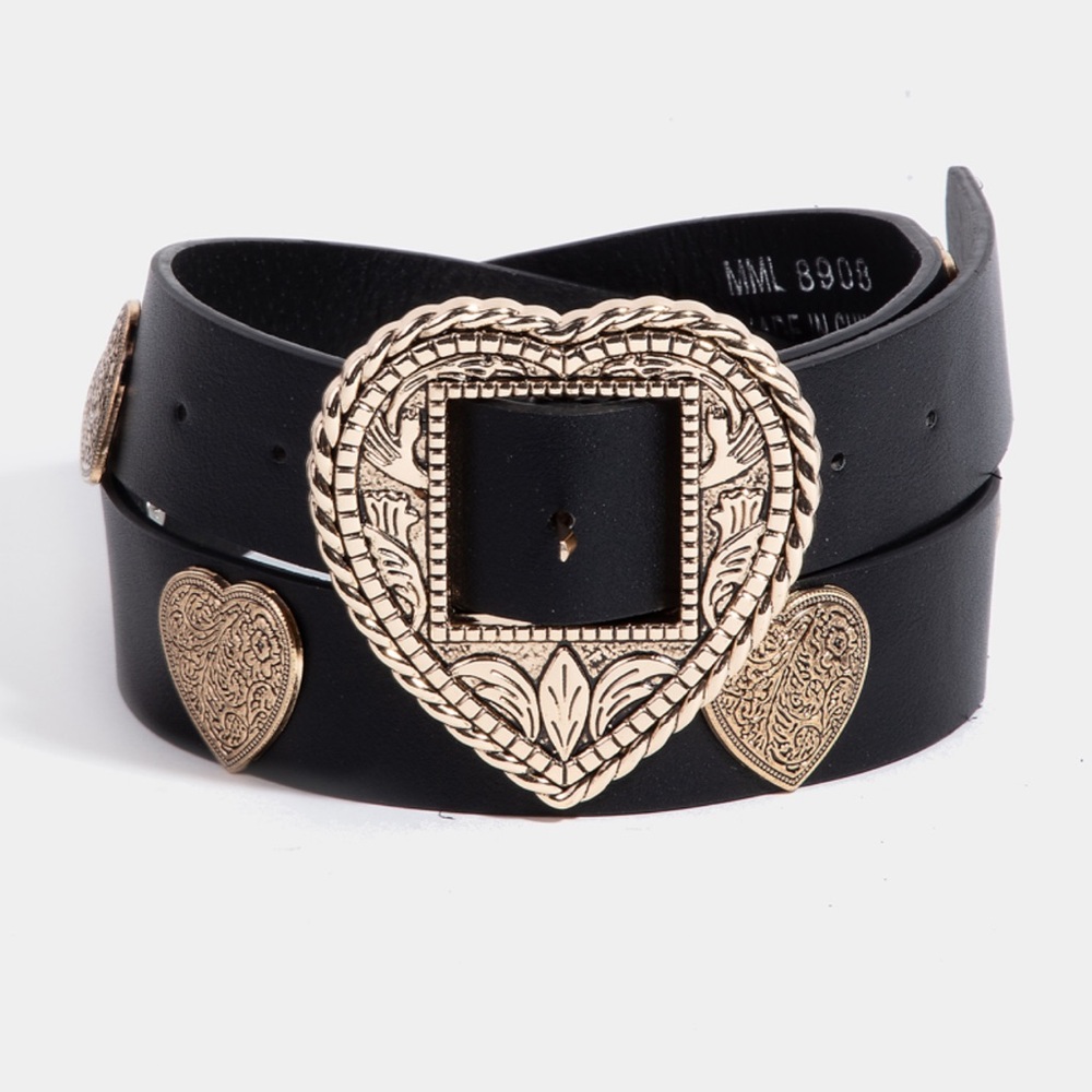 Etched Western Heart Buckle Belt | Black Faux Leather & Gold Detail 🤎✨ - Picture 7 of 7